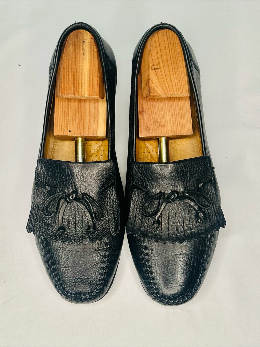Santoni Black Leather Kiltie Tassel Slip-On Loafers